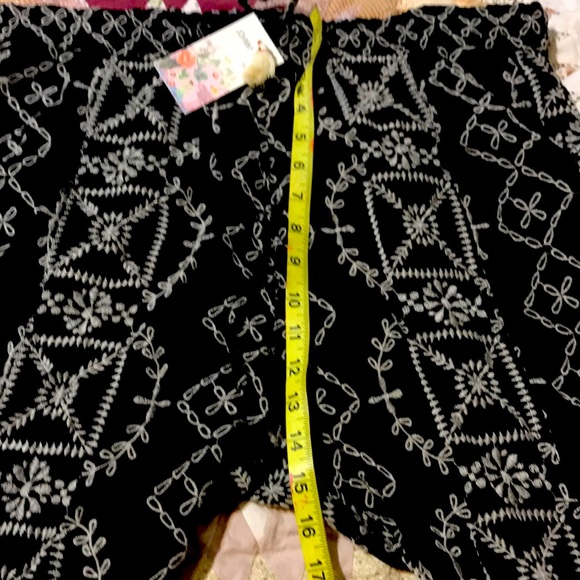 Embroidered pants by Pete and Greta Johnny Was. - Picture 6 of 8